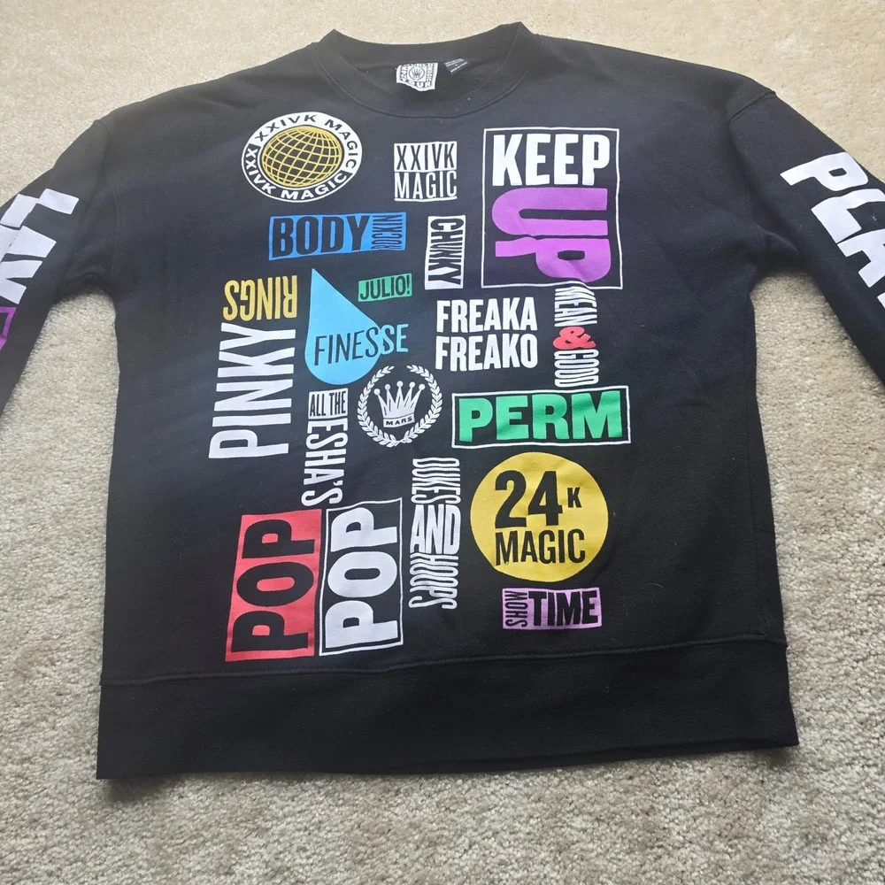 XXIVK‎ Magic World Tour Graphic Sweatshirt Black Men's Size L - Picture 3 of 11